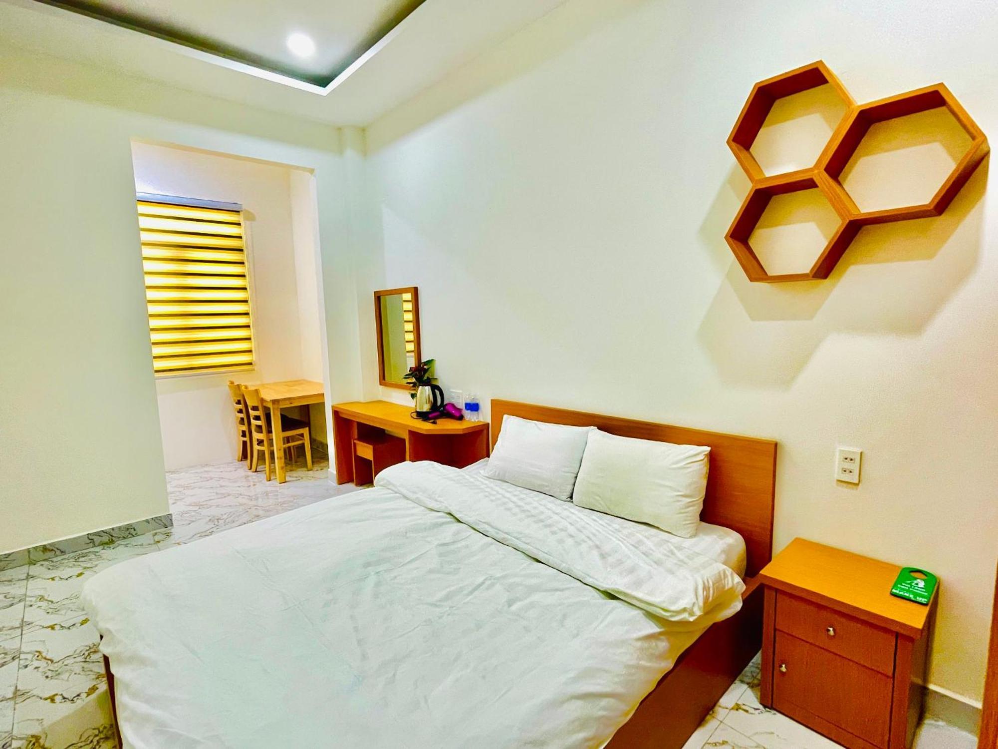 Van Minh-G Hotel Dalat Bagian luar foto